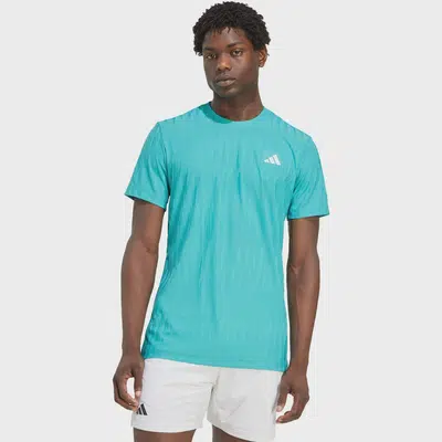 adidas Freelift T-Shirt Lichtblauw