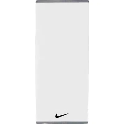 Nike Fundamental Grote Handdoek